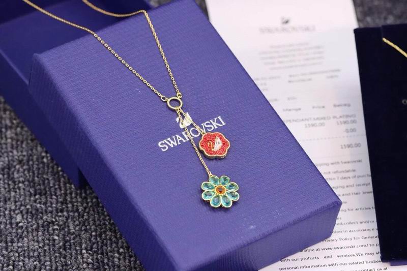 Swarovski Necklace 04yxh21